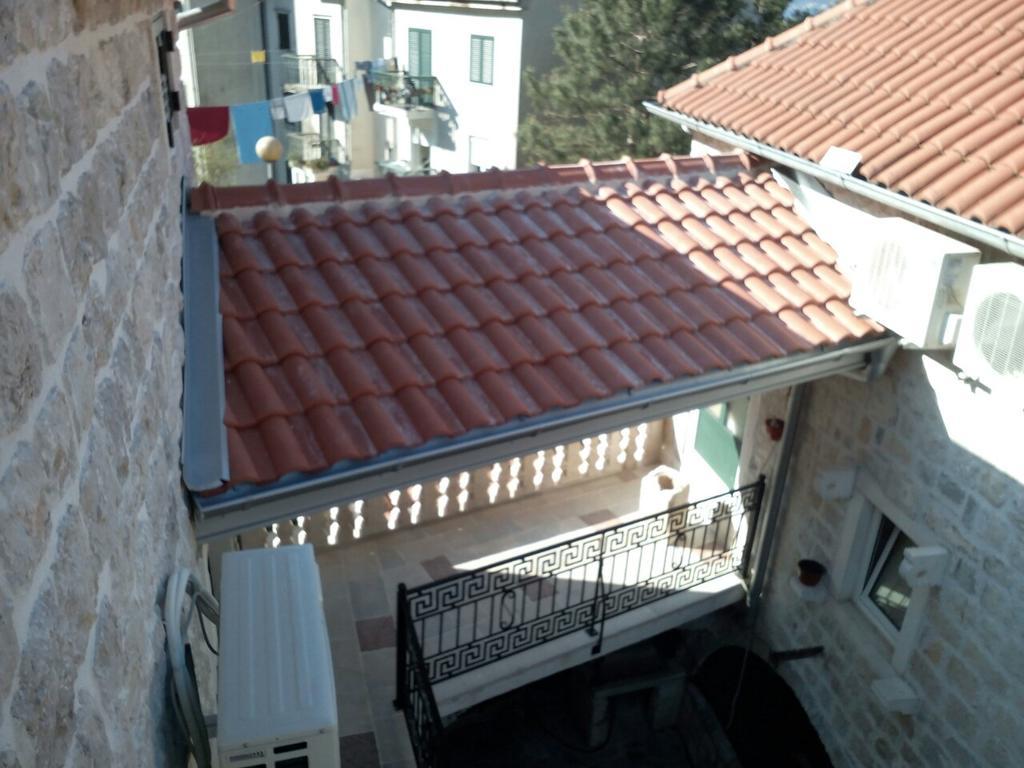 Apartments Sneza Risan Exterior photo